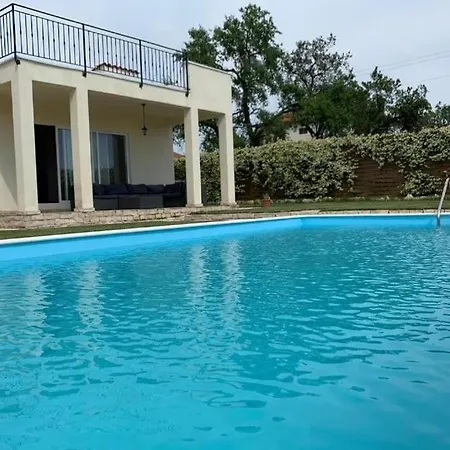 Family Friendly House With A Swimming Pool - 25391 Σπίτι διακοπών Ζαντάρ
