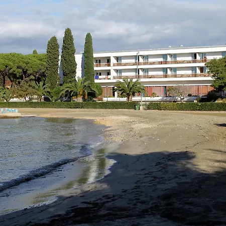 Family Friendly House With A Swimming Pool - 25391 Zadar